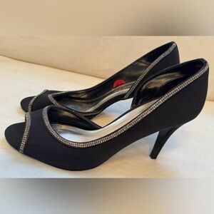 Caparros Women’s Open Toe Black & Rhinestone Pumps Size 10